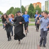 Jak widać, ks. Artur Chruślak dobrze sobie radził