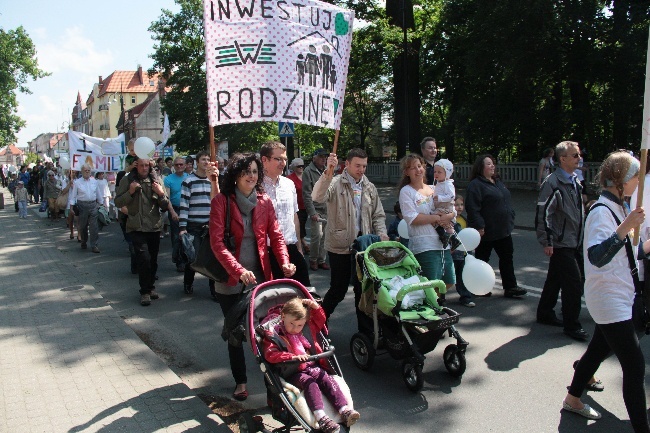 Marsz dla Życia i Rodziny w Koźlu