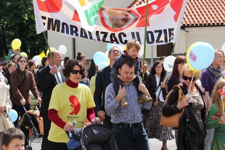 II Marsz dla Życia i Rodziny w Skierniewicach