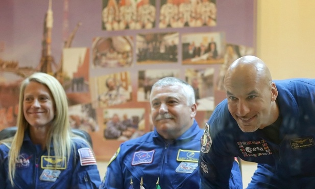 Sojuz przycumował do ISS