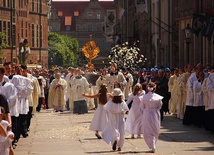 "Brońmy przyszłości Polski"