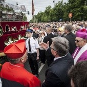 Męczennik na prezydenckiej lawecie