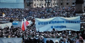 Klerycy z Tarnowa na Placu św. Piotra