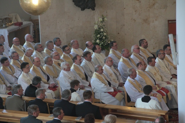 Jubileusz 25-lecia kapłaństwa bp. Andrzeja Czai