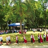 Polonez przed dworkiem Horodyńskich