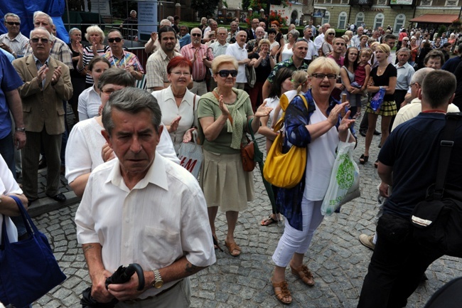 Pomnik Prezydenta RP odsłonięty