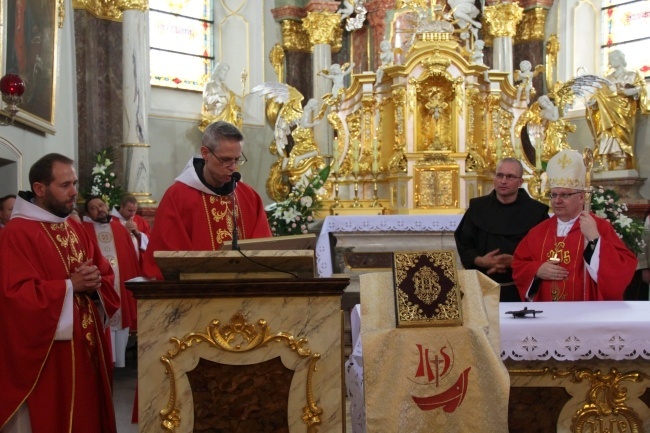 Generał franciszkanów afiliował bp. Andrzeja Czaję do zakonu franciszkańskiego