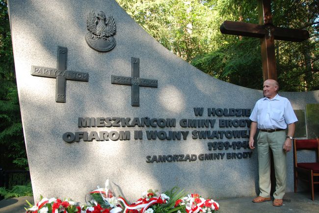 Pamięci pomordowanych w Borze Kunowskim