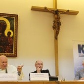 Franciszek: Zdejmijmy korzec ze światła Ewangelii