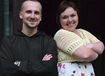 Brat Krzysiek Michalak i Aleksandra Kidaj, animatorzy podwieczorków z Ewangelią dla bezdomnych 