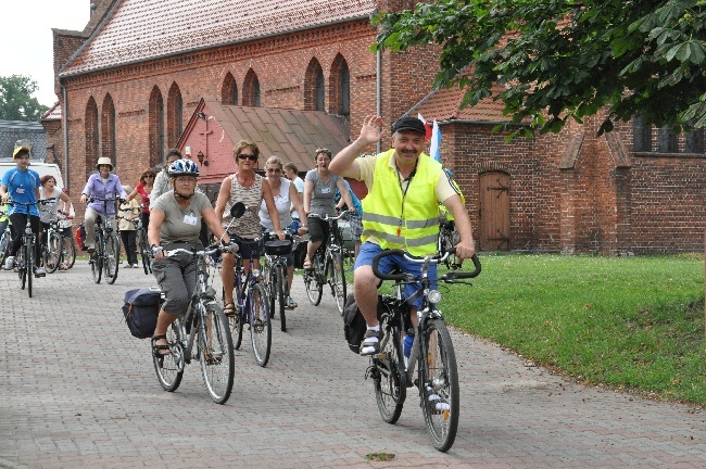 Z Rzepina na Jasną Górę