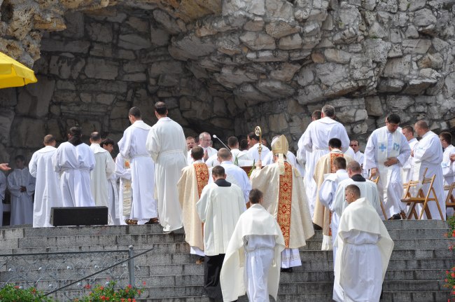 Pielgrzymi na Górze św. Anny