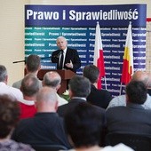 Jarosław Kaczyński chciałby po następnych wyborach rządzić samodzielnie, bez koalicjantów. Taka sytuacja cieszy zwolenników obecności wartości chrześcijańskich w życiu publicznym, bo PiS do takich wartości się odwołuje