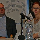 Ks. Jan Kaczkowski i Katarzyna Jabłońska spotkali się z mieszkańcami Koszalina 