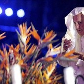 Młodzież powitała papieża na Copacabanie