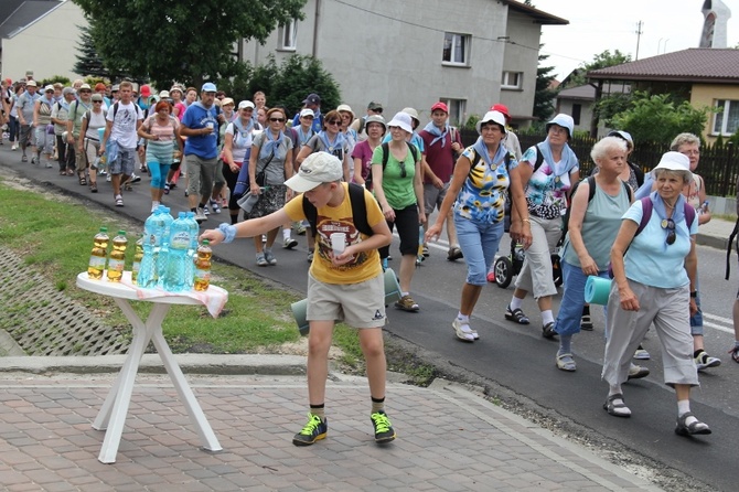 68. Pielgrzymka Rybnicka - dzień 1. - Kamień, Książenice