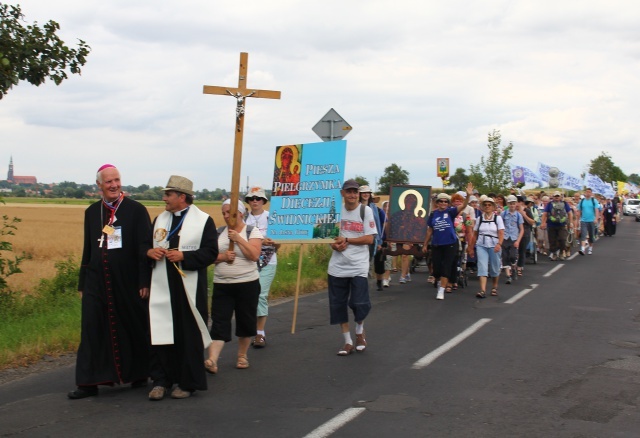 Pielgrzymka Świdnicka w drodze