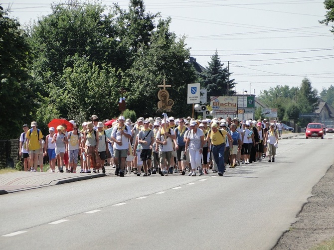 68. Pielgrzymka Rybnicka - dzień 4. - droga do Stradomia