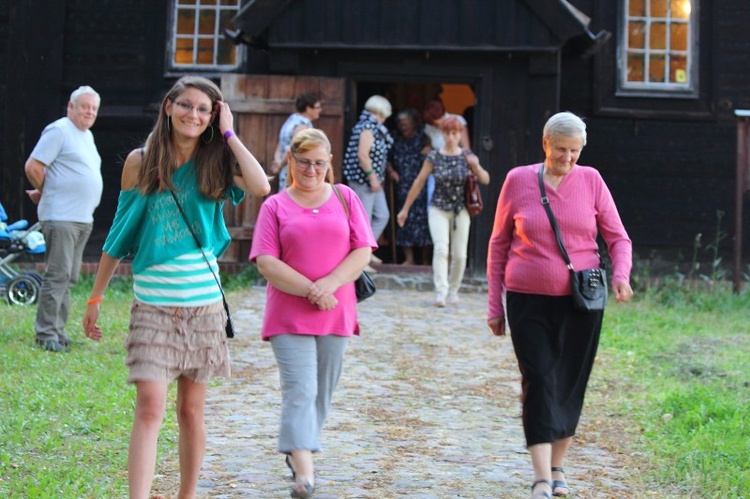 Matka Boża Radosna w Rychnowie