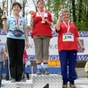 Leokadia Klimowicz na najwyższym podium podczas polanickich zawodów Pucharu Polski w nordic walking