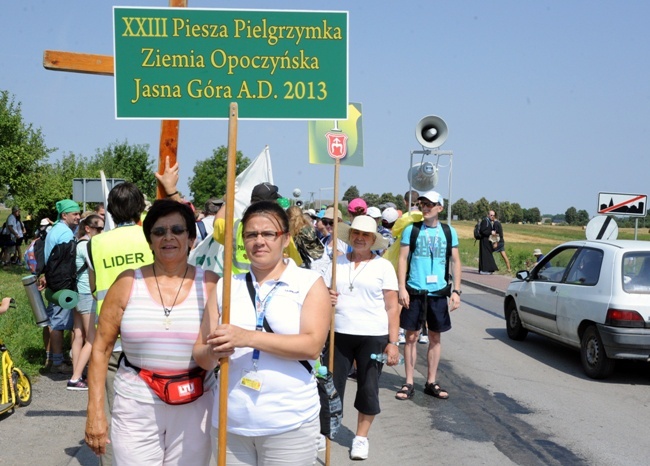 Opoczyńska kolumna maszeruje