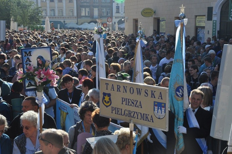 Tłumy pielgrzymów