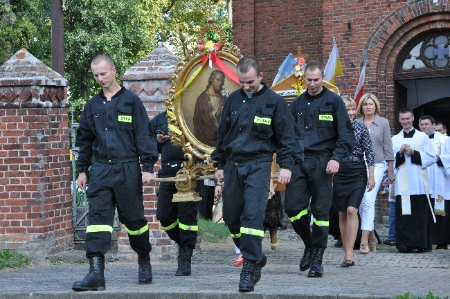Poświęcenie kapliczki w Sokoli Dąbrowej