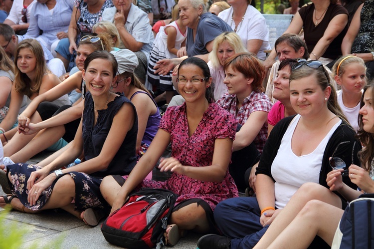 18.08.2013 r. Pielgrzymka kobiet do Piekar Śląskich, cz. 3.