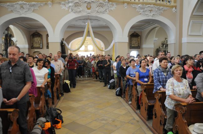 Pielgrzymka gościła w Strzelcach Opolskich