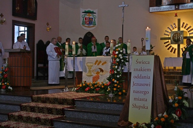 Wielkie świętowanie zainaugurowała Msza św. 