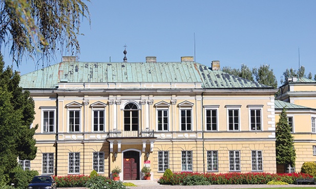 Obecny pałac jest siedzibą Instytutu Ogrodnictwa