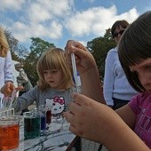 Dla dzieci największą atrakcją były doświadczenia chemiczne