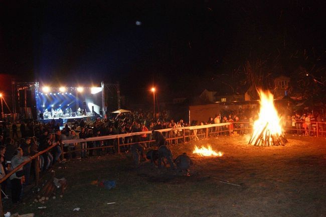 Pieczenie ziemników w Dębnie