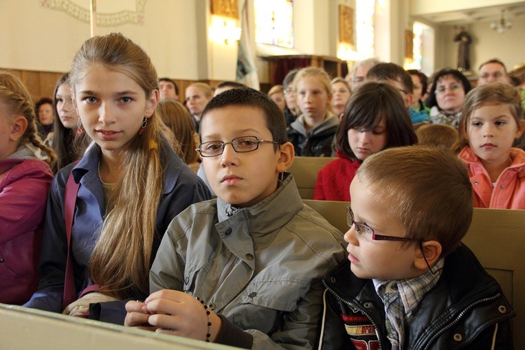 Podwórkowe Koła Różańcowe w Chwałowicach