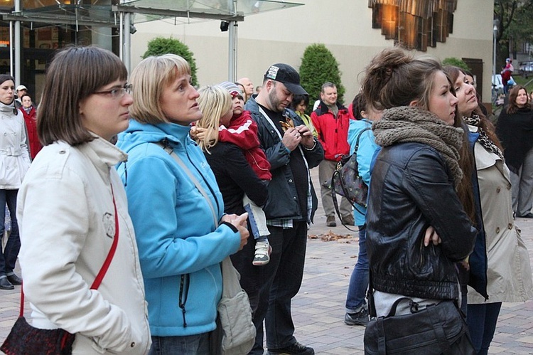 Wniebowzięci i Magda Anioł na scenie BCK - cz. 1