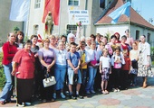  Podwórkowe Koło Różańcowe z Zielonej Góry na pielgrzymce w Przytoku w sierpniu 2007 r.
