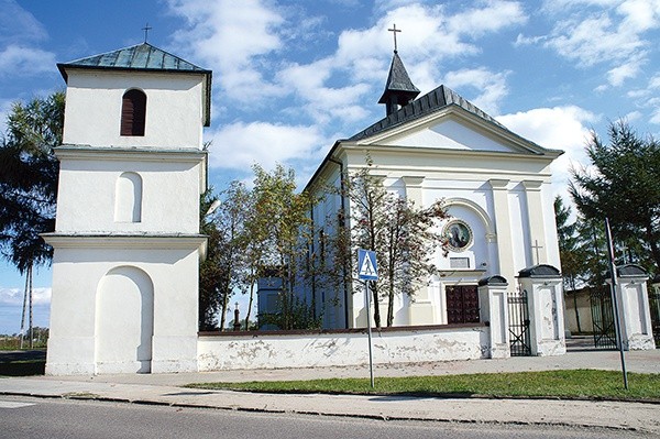  Kościół pw. Wszystkich Świętych pamięta XVIII wiek