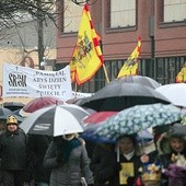  Akcje promocji świątecznego charakteru niedzieli, m.in. w czasie Orszaku Trzech Króli, przynoszą owoce w postaci zwiększającego się poparcia dla idei Ruchu