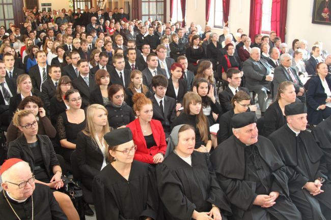 Inauguracja roku akademickiego na PWT we Wrocławiu