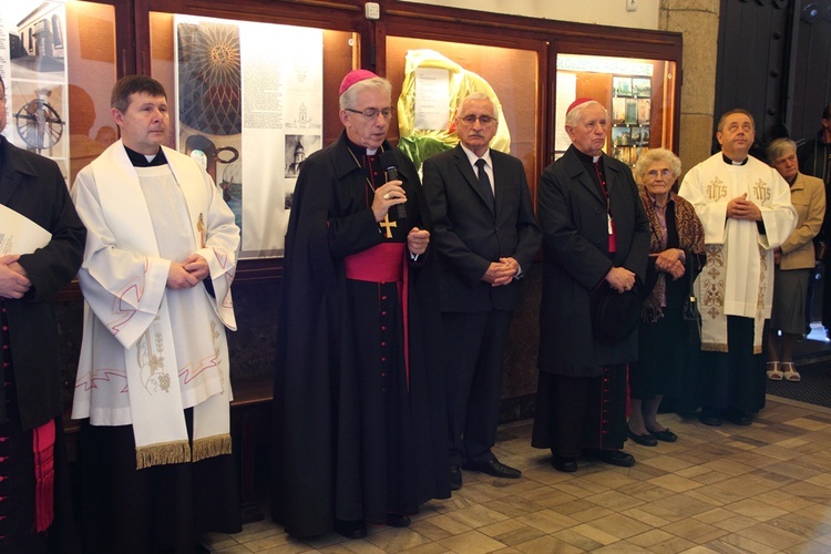 Obchody 65. rocznicy śmierci prymasa Polski