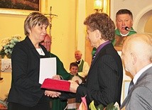  Joanna Bogus otrzymała pamiątkowy medal i wiele podziękowań