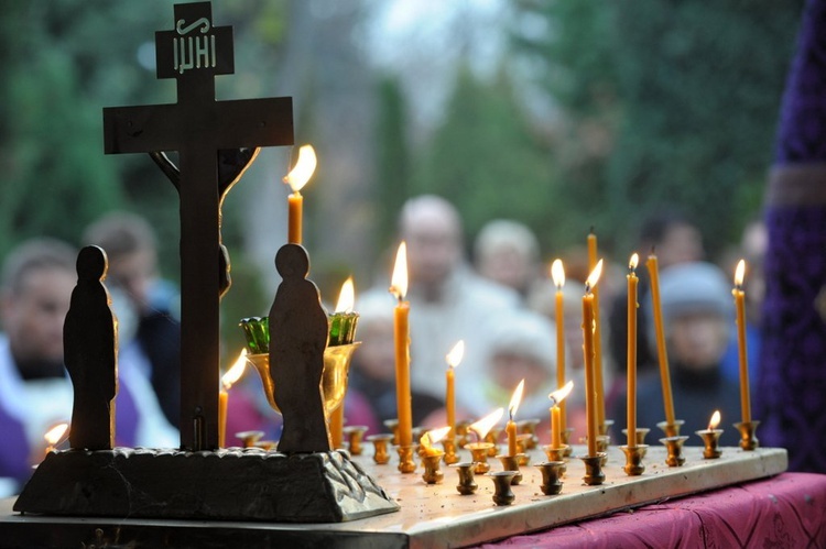 Procesja za zmarłych