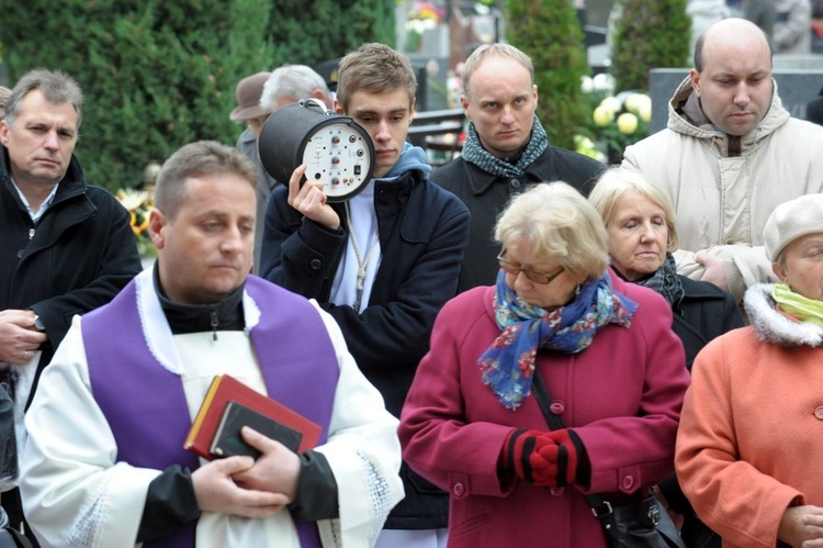 Procesja za zmarłych