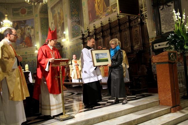 SNE powstała, aby uczyć, jak w prosty sposób głosić współcześnie Ewangelię, a słowo Boże dotarło do każdego człowieka