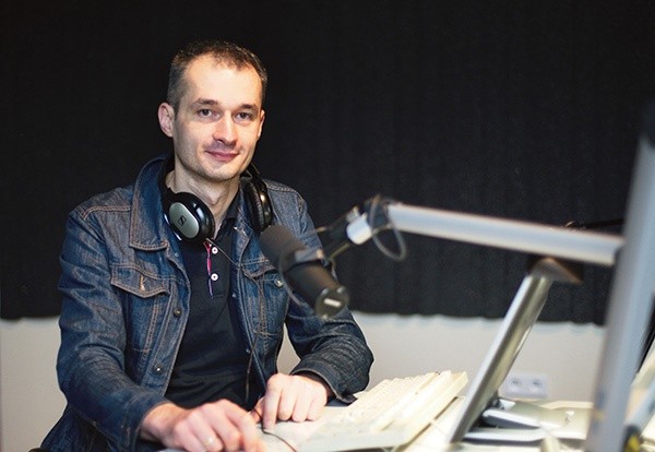 Maciej Gramatyka, dziennikarz Radia eM 
