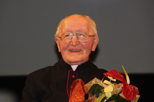 Ks. Józef Strączek