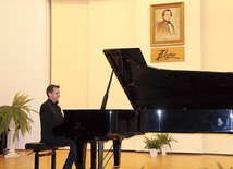 XXI Międzynarodowy Festiwal Chopinowski na Mazowszu poprzedziły recitale jurorów
