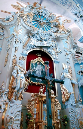  Słynący łaskami obraz św. Antoniego Padewskiego w Ratowie