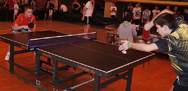 Diecezjalny ping pong w Płońsku