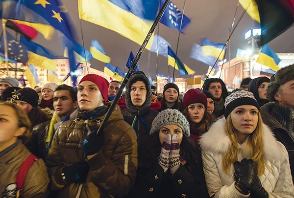  To skupienie i wzruszenie młodych Ukraińców nie jest wyreżyserowane. Strajk studentów w całym kraju ściągnął do Kijowa tysiące demonstrantów